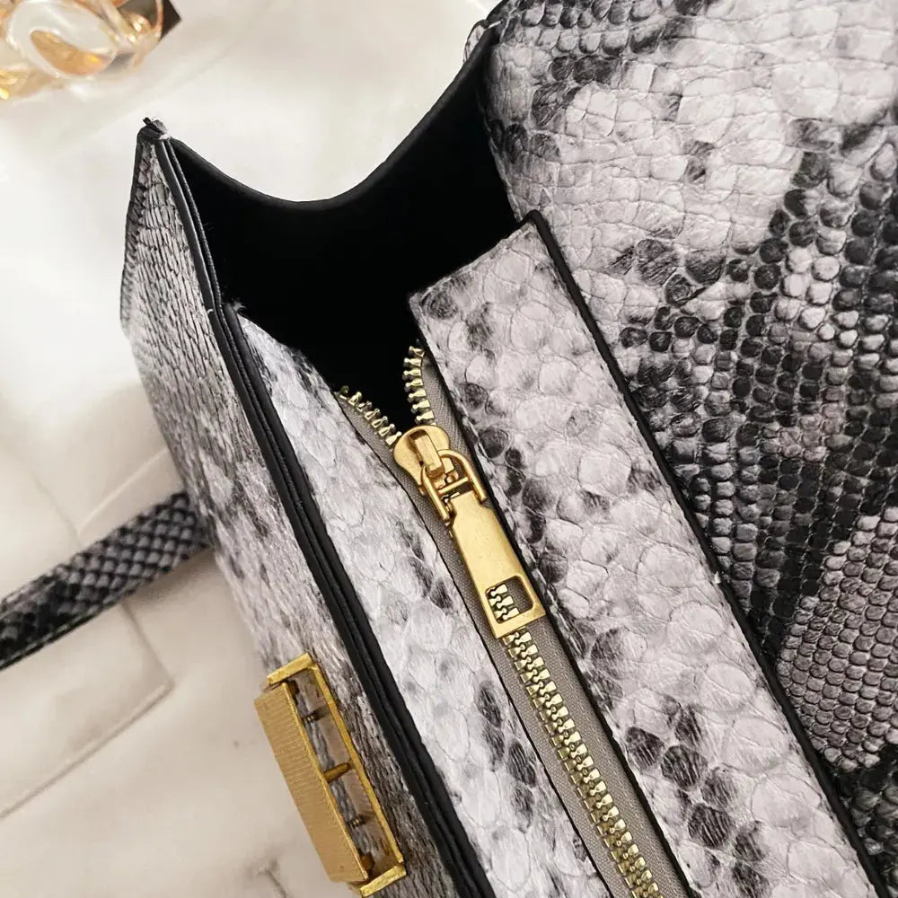 PU Leather Snakeskin Print Crossbody Bag eprolo