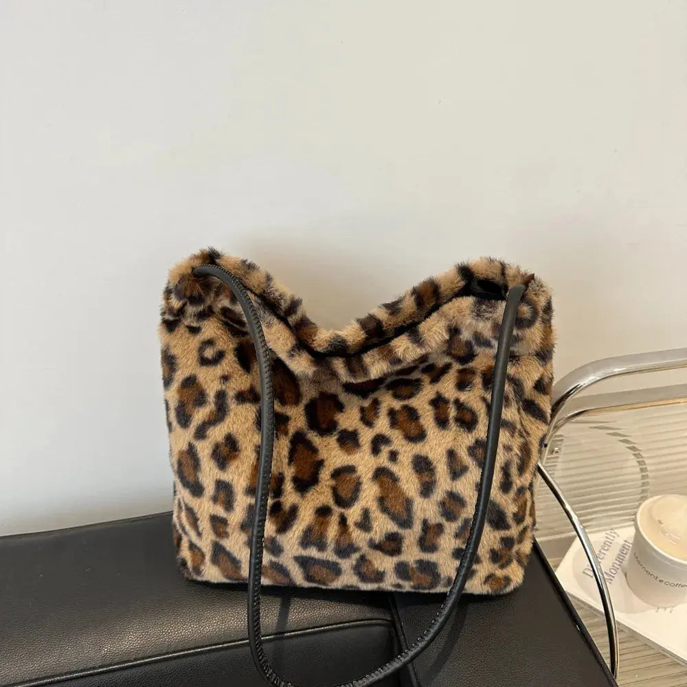 Leopard Furry Shoulder Bag eprolo