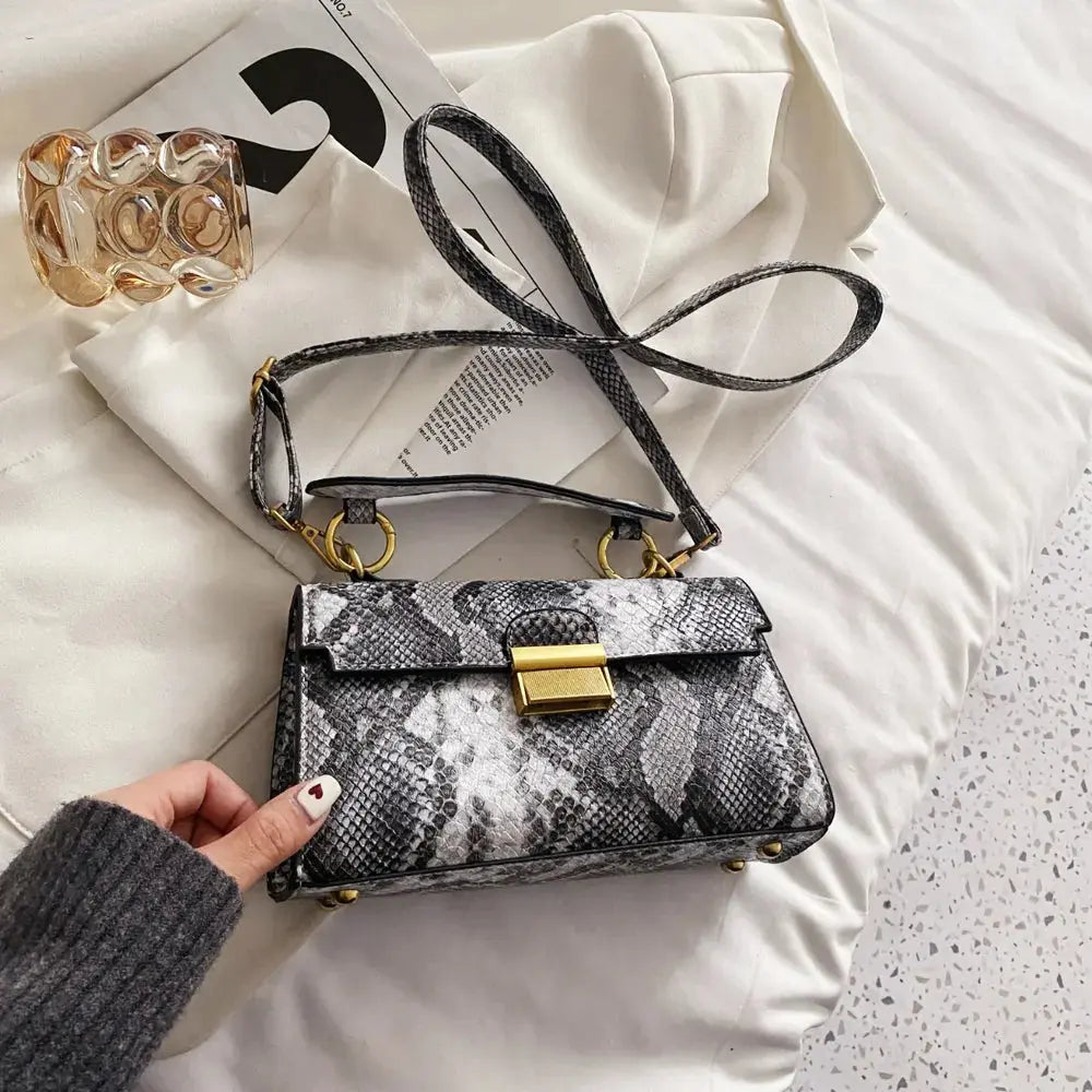 PU Leather Snakeskin Print Crossbody Bag eprolo